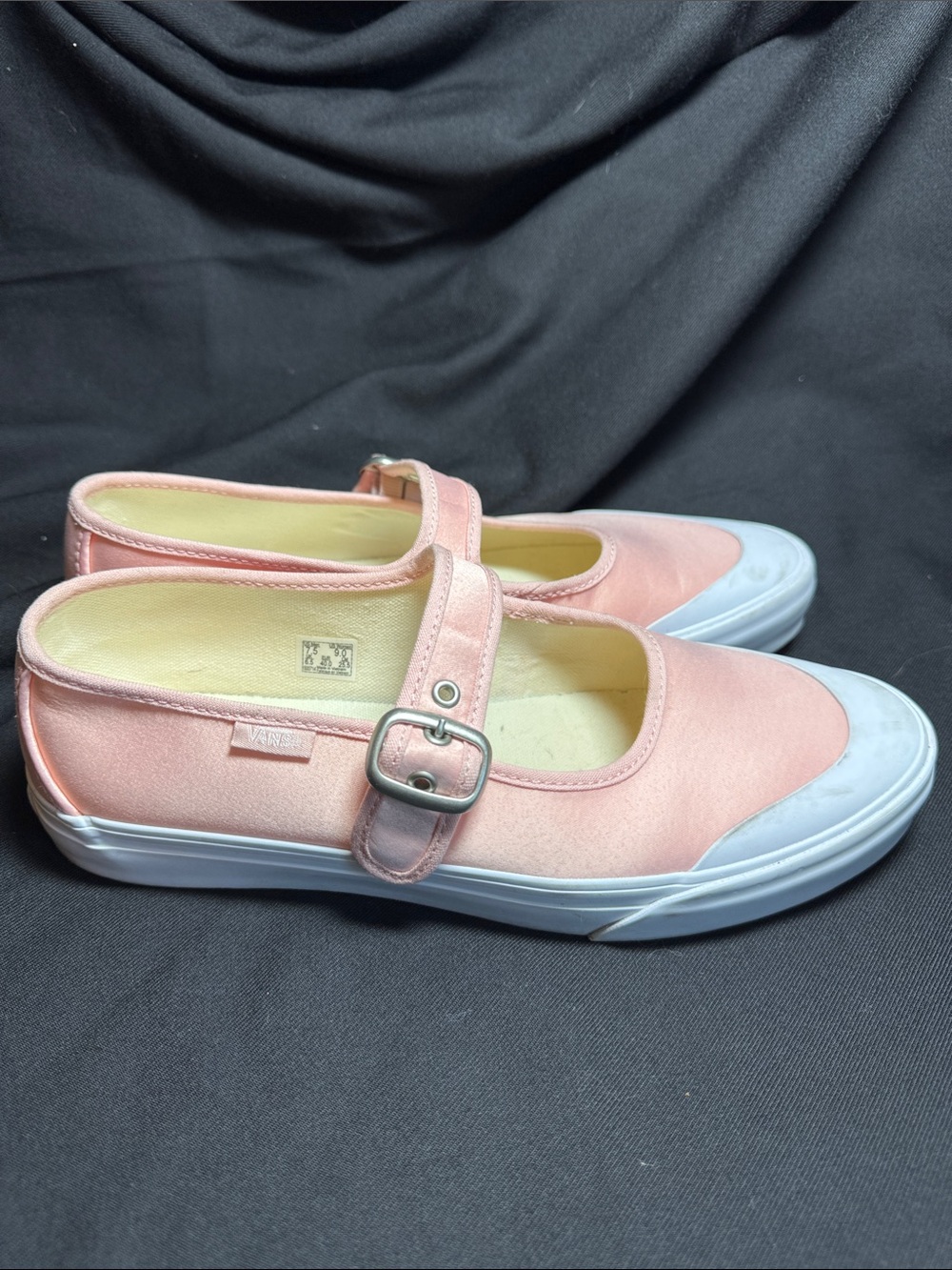 Vans Pink Mary Jane Satin Buckle Flats Sneakers Women’s 9 Ballet Chintz Rose